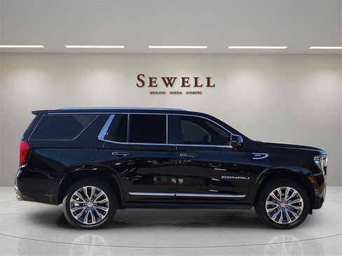 Used 2022 GMC Yukon Denali w/ Max Trailering Package image 5