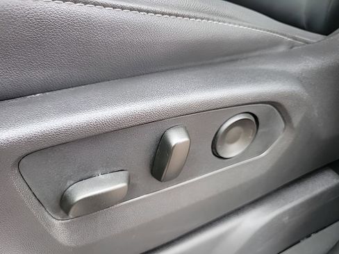 Used 2026 Chevrolet Silverado 1500 LT Trail Boss w/ Convenience Package II image 16