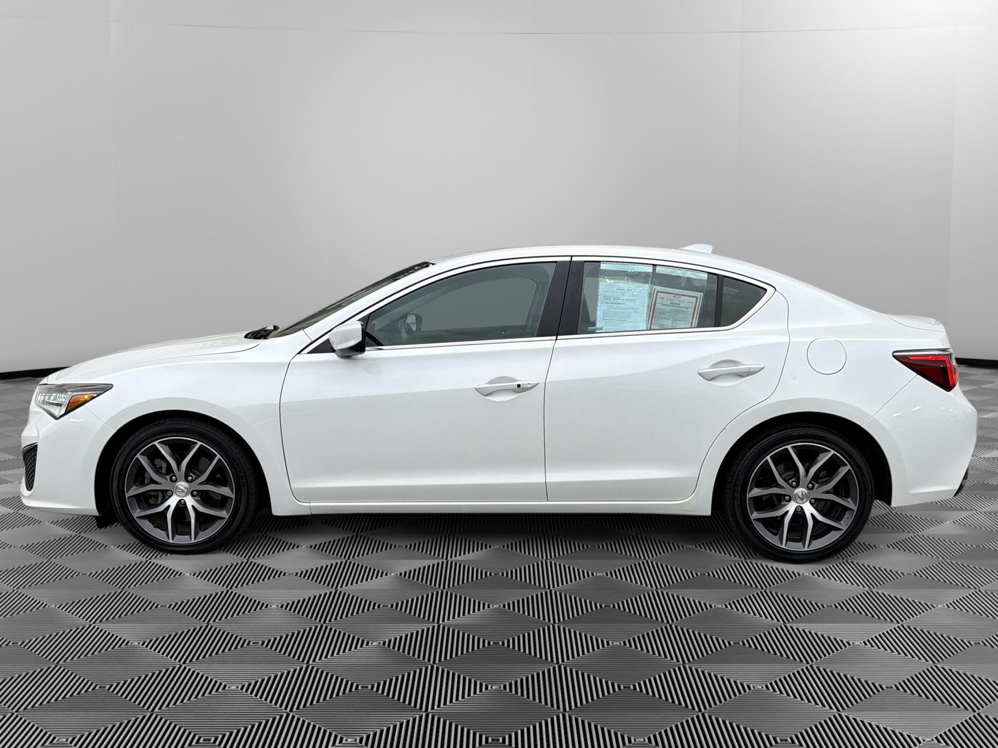 Used 2019 Acura ILX FWD image 7