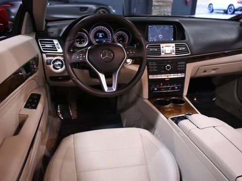 Used 2016 Mercedes-Benz E 550 Cabriolet w/ Premium 2 Package image 21
