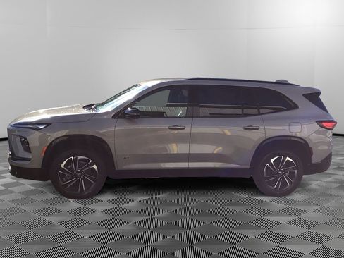 New 2026 Buick Enclave Sport Touring w/ Power Package image 4