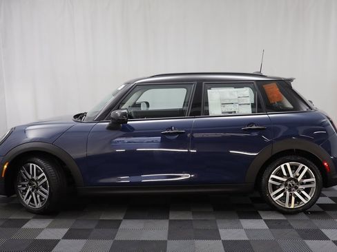 New 2026 MINI Cooper S image 4