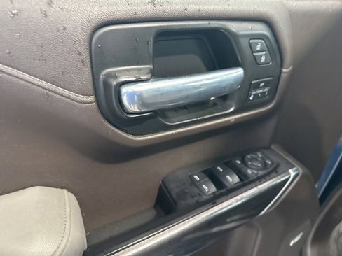 Used 2021 Chevrolet Silverado 1500 LTZ w/ LTZ Premium Package image 15