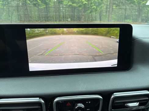 New 2026 Nissan Sentra SV w/ Floor Mat Package FWD image 20