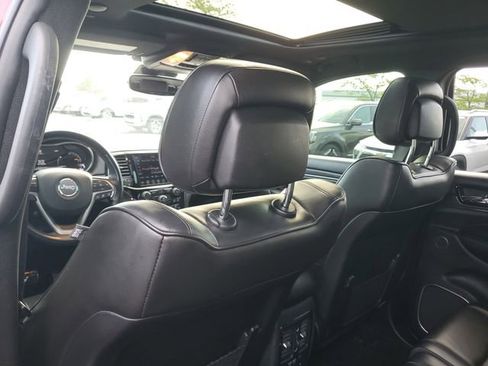 Used 2020 Jeep Grand Cherokee High Altitude AWD/4WD image 11