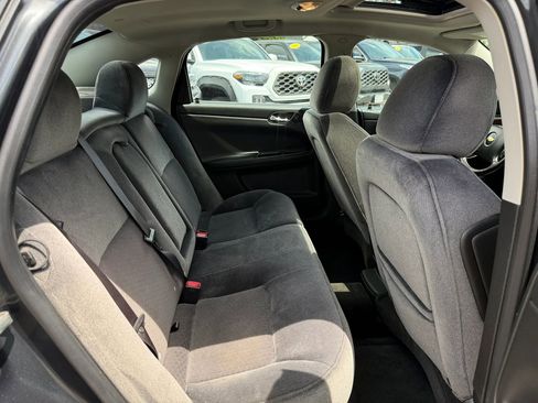 Used 2013 Chevrolet Impala LT w/ LT Sunroof Package FWD image 19