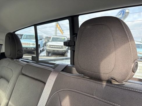 Used 2022 GMC Canyon Elevation w/ Trailering Package image 33