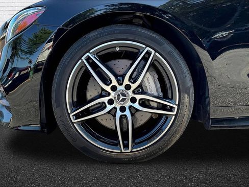 Used 2020 Mercedes-Benz E 450 4MATIC Coupe w/ AMG Line image 27