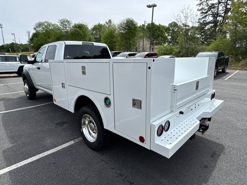 New 2026 RAM 5500 Tradesman w/ Chrome Appearance Group AWD/4WD image 7
