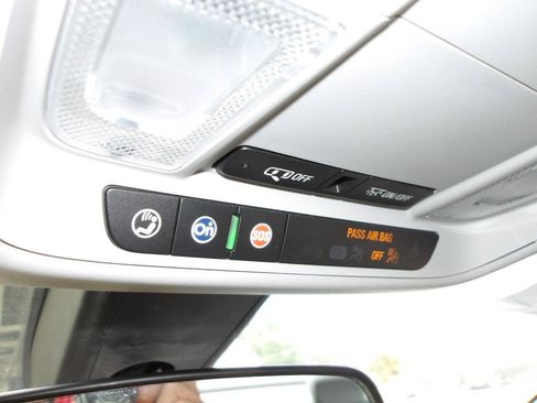 Used 2020 Chevrolet Malibu LS w/ LPO, Convenience Package 2 FWD image 19