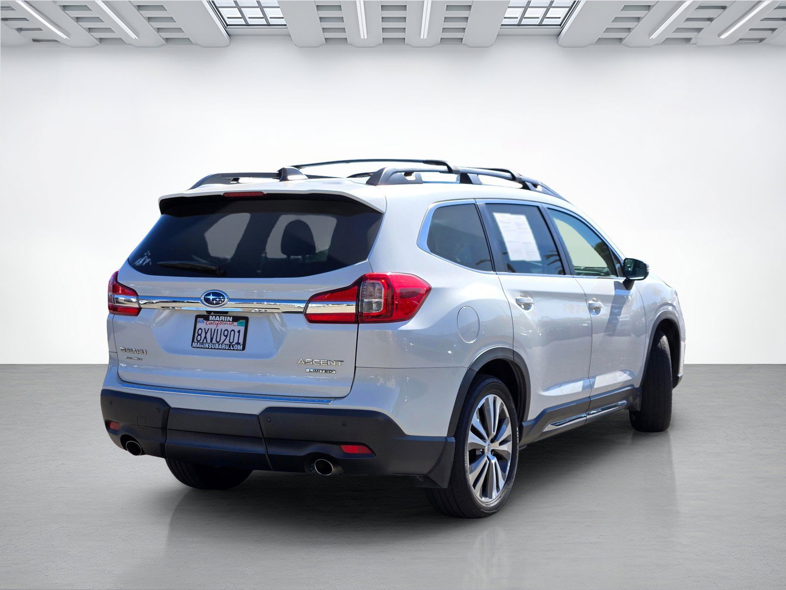 Used 2021 Subaru Ascent Limited w/ Technology Package AWD/4WD image 5