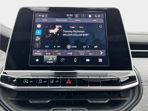 New 2025 Jeep Compass Latitude w/ Convenience Group image 17