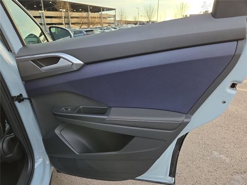 New 2026 Volkswagen Taos SEL image 30