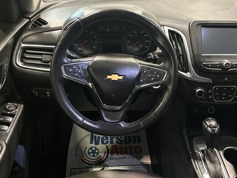 Used 2018 Chevrolet Equinox LT FWD image 28