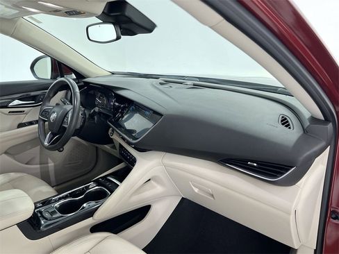 Used 2021 Buick Envision Essence image 27