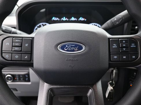 New 2026 Ford F350 XLT w/ FX4 Off-Road Package AWD/4WD image 11