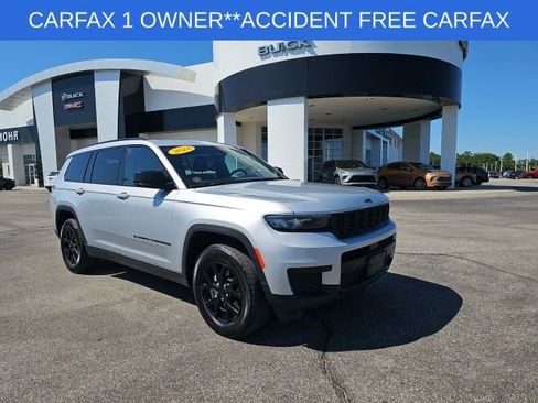 Used 2024 Jeep Grand Cherokee L Laredo image 2