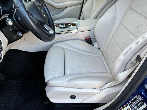 Used 2017 Mercedes-Benz GLC 300 image 16