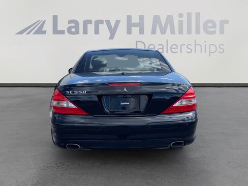 Used 2008 Mercedes-Benz SL 550 w/ AMG Sport Pkg image 4