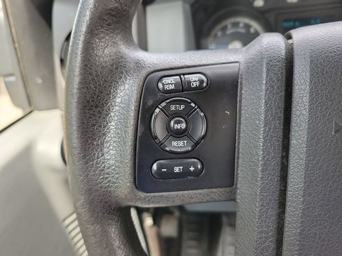 Used 2011 Ford F250 XL w/ Skid Plate Pkg AWD/4WD image 18