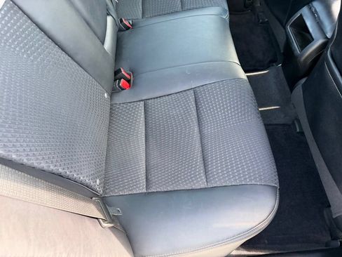 Used 2012 Toyota Camry SE FWD image 18