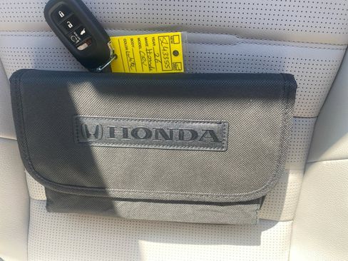 Certified 2026 Honda CR-V EX-L image 38