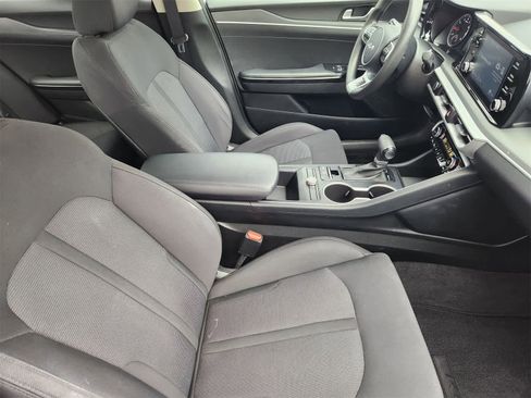 Used 2023 Kia K5 LXS image 14