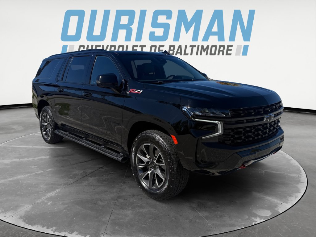Used 2024 Chevrolet Suburban Z71 w/ Luxury Package AWD/4WD image 1