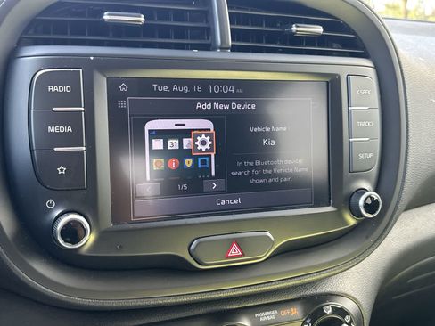 Used 2022 Kia Soul LX w/ Technology Package FWD image 15