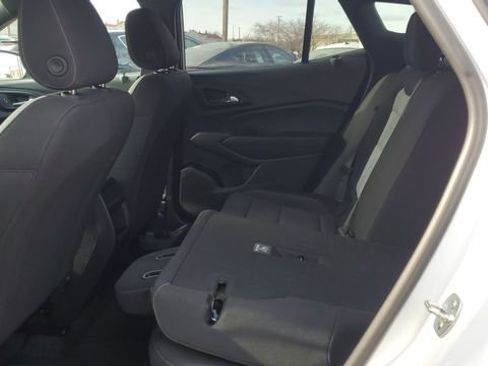 Used 2024 Chevrolet Trax RS w/ Driver Confidence Package image 18