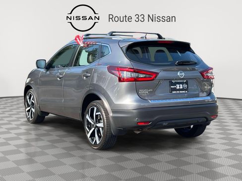 Used 2020 Nissan Rogue Sport SL AWD/4WD image 3