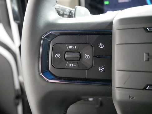 New 2026 GMC Hummer EV 4x4 Crew Cab w/ Battery Pack, 24 Module Pack image 18