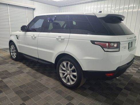 Used 2016 Land Rover Range Rover Sport HSE image 9