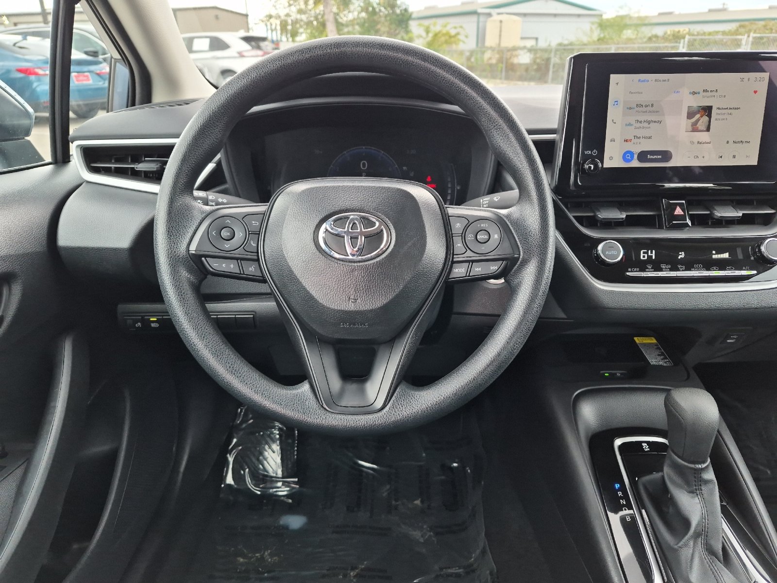 Used 2026 Toyota Corolla LE w/ LE Premium Package FWD image 13