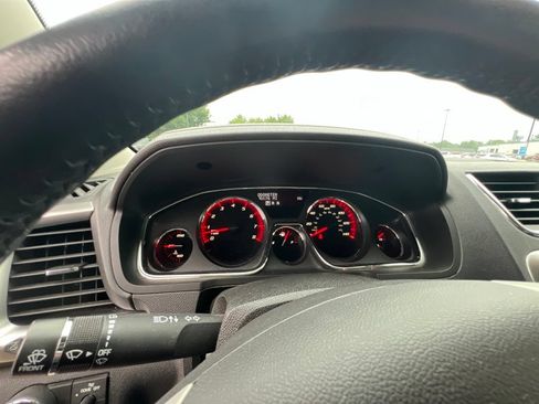 Used 2015 GMC Acadia SLE AWD/4WD image 15