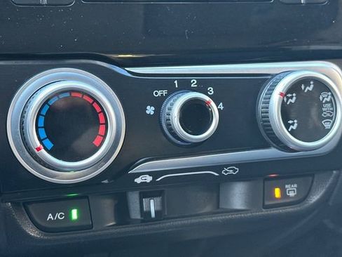 Used 2020 Honda Fit LX image 19