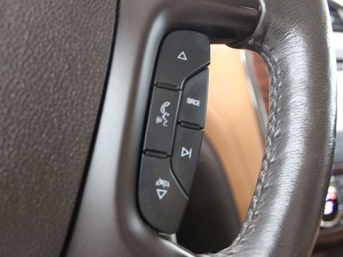 Used 2015 Buick Enclave Leather AWD/4WD image 21