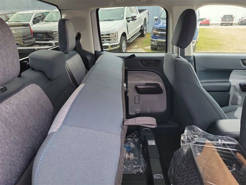 New 2026 Ford Maverick XLT w/ Equipment Group 301A image 27