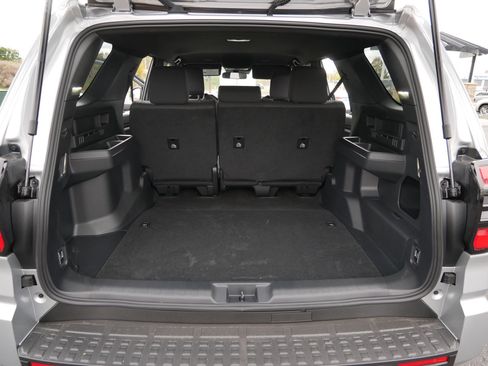 Certified 2025 Toyota 4Runner SR5 image 18