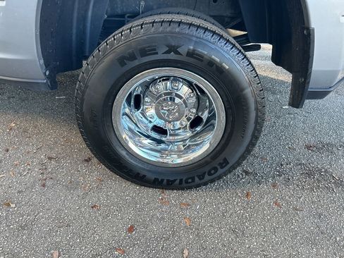 Used 2024 RAM 3500 Big Horn image 16