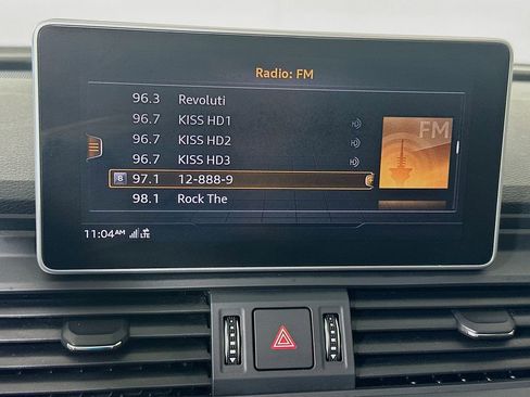 Used 2018 Audi Q5 2.0T Premium Plus w/ Premium Plus Package image 15