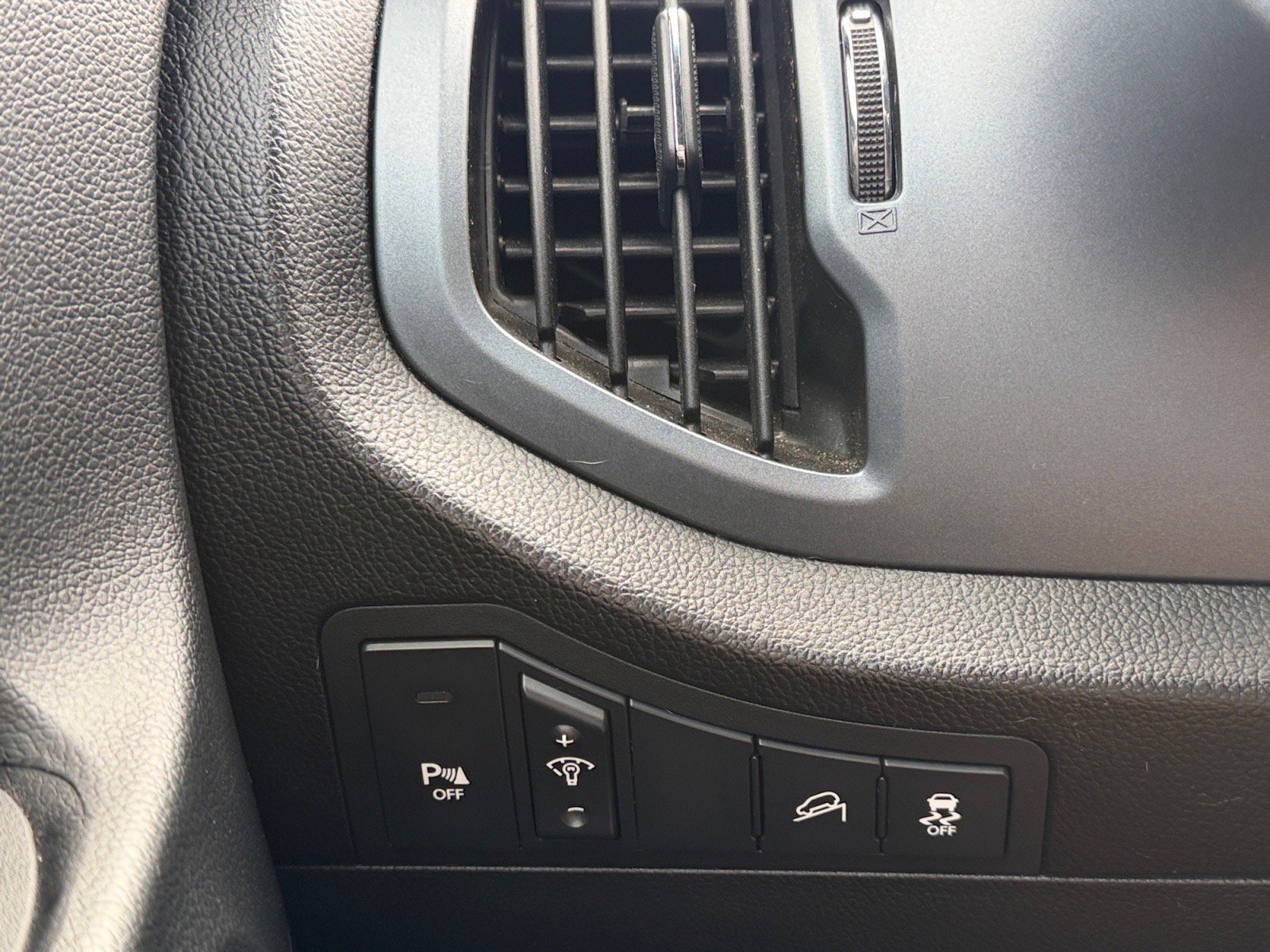 Used 2013 Kia Sportage EX FWD image 21