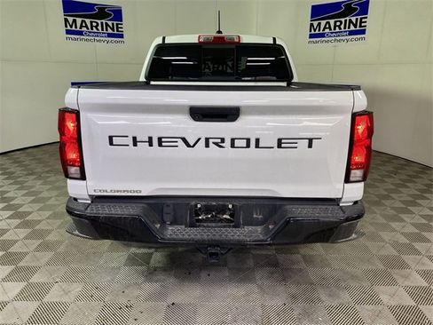 Used 2023 Chevrolet Colorado W/T image 17