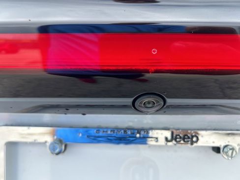 New 2025 Chrysler Pacifica Pinnacle w/ Trailer Tow Group image 21