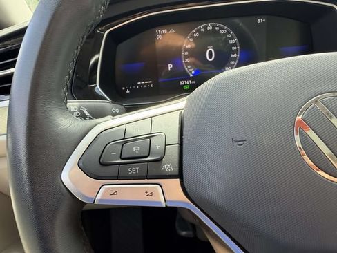 Used 2023 Volkswagen Jetta SE FWD image 30