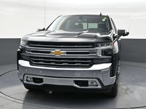 Used 2022 Chevrolet Silverado 1500 LTZ RWD image 5