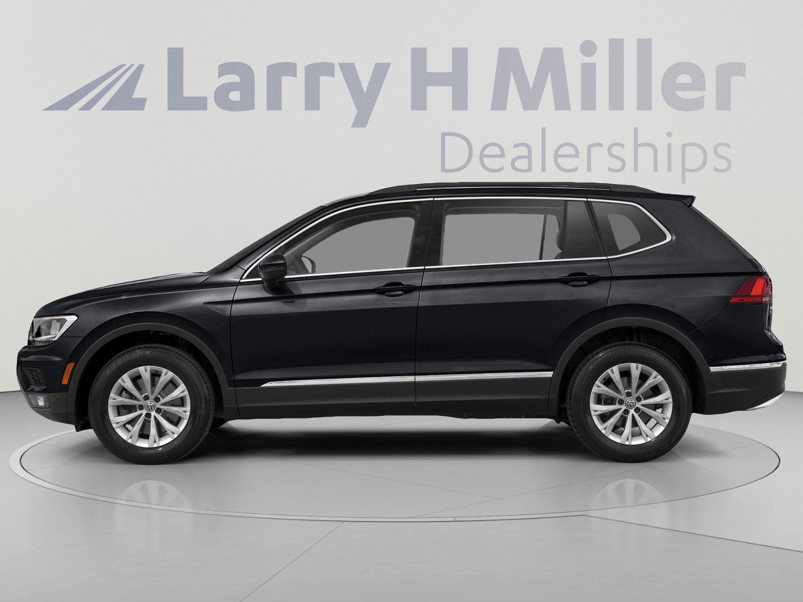 Used 2021 Volkswagen Tiguan SE R-Line AWD/4WD image 3