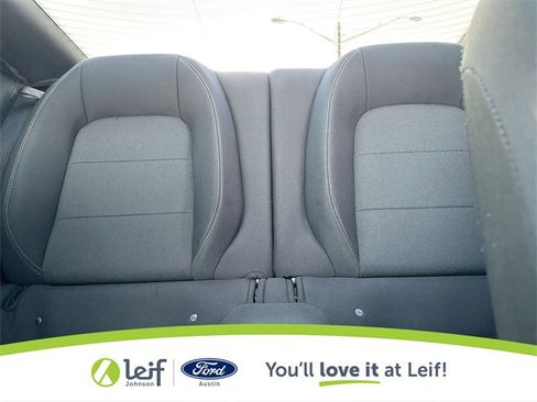 Used 2017 Ford Mustang Coupe image 29