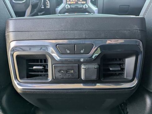 Used 2021 GMC Sierra 1500 SLT w/ SLT Premium Package AWD/4WD image 16