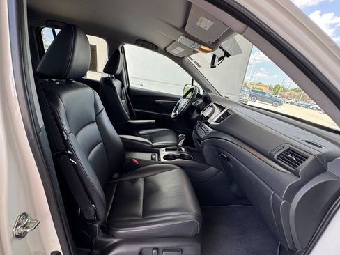 Used 2017 Honda Ridgeline RTL-T image 26